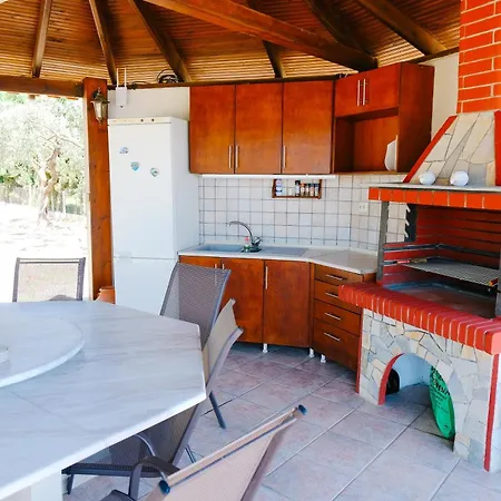 Naval Holiday home Nea Peramos (Macedonia)